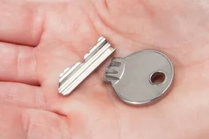 Złamany klucz Katowice